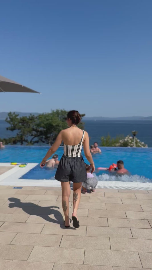 Buzzati Women's Shorts